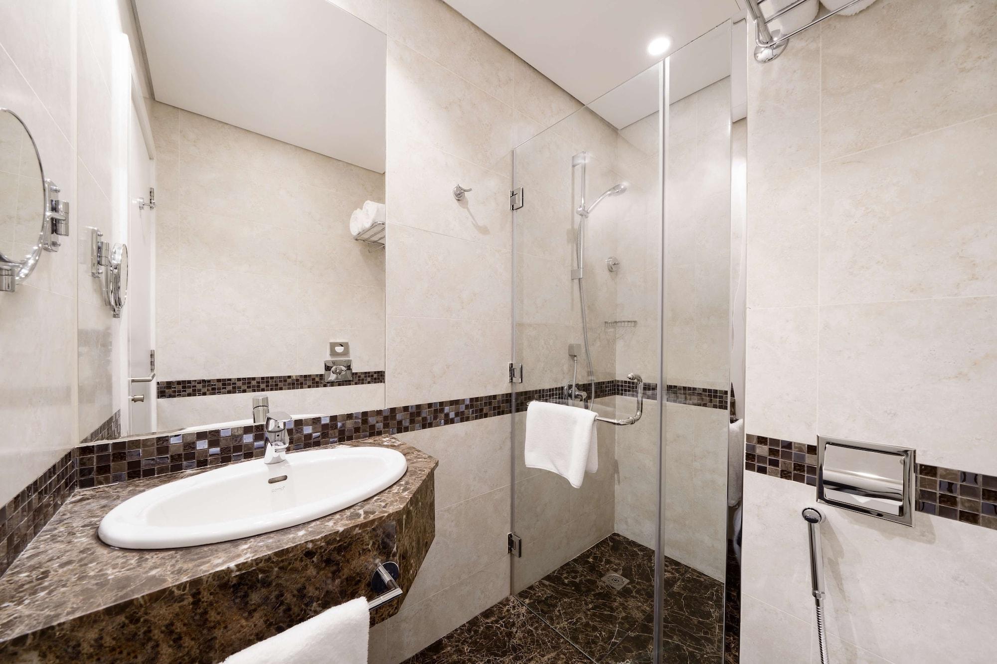 Sas Residence & Hotel, Dhahran - Formerly Radisson Blu Αλ Κομπάρ Εξωτερικό φωτογραφία