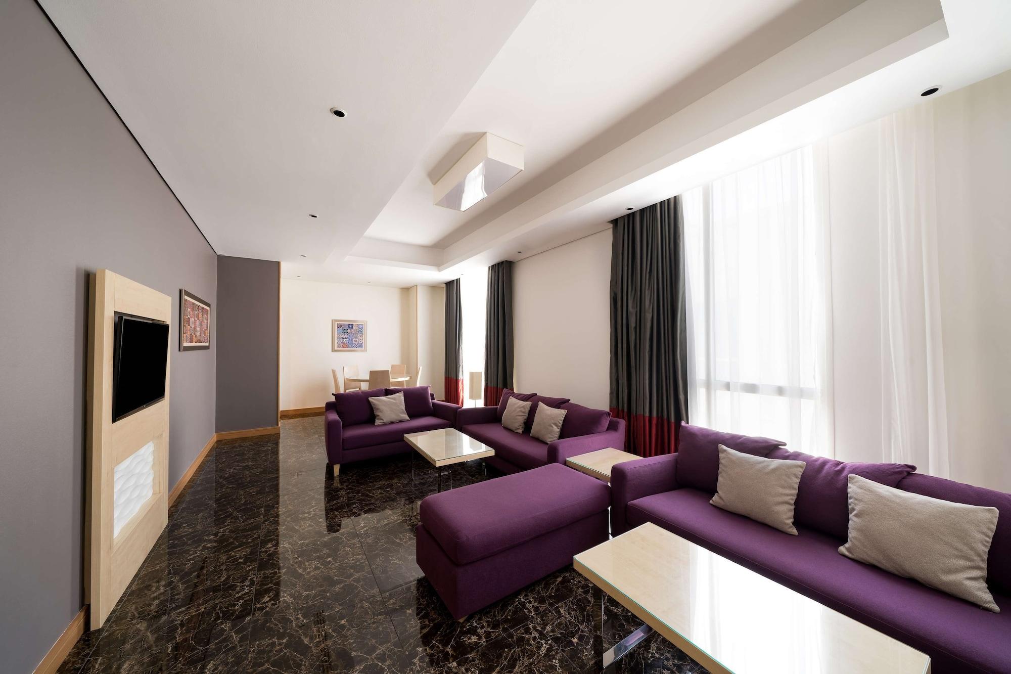Sas Residence & Hotel, Dhahran - Formerly Radisson Blu Αλ Κομπάρ Εξωτερικό φωτογραφία