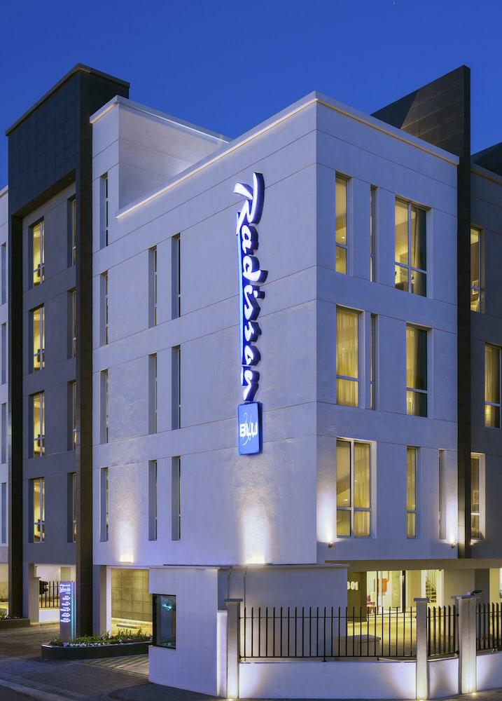 Sas Residence & Hotel, Dhahran - Formerly Radisson Blu Αλ Κομπάρ Εξωτερικό φωτογραφία